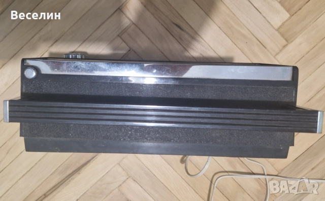 Ретро радио VEF 206, снимка 3 - Радиокасетофони, транзистори - 51846020