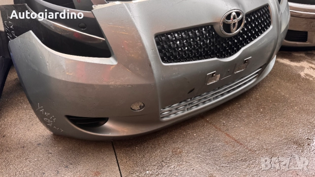 Предна Броня за Toyota Yaris 2008, снимка 2 - Части - 52504811