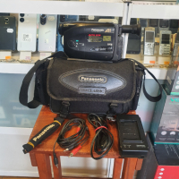 Видеокамера Panasonic NV-A1EN Пълен комплект. Със всички принадлежности които са снимани., снимка 1 - Камери - 44972921