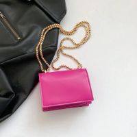 Розова чантичка , снимка 2 - Чанти - 45480314