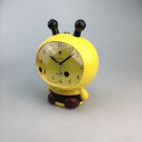 Детски настолен часовник с вградена силна аларма за по-лесно събуждане Пчеличка 16х10см, снимка 4 - Детски - 45759963