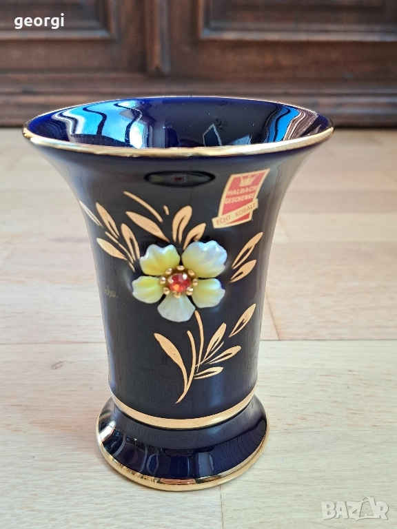 немска порцеланова ваза кобалт с позлата , снимка 1