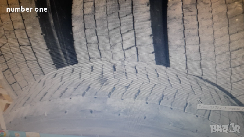 Гуми 315 70 22.5 пилели, снимка 1