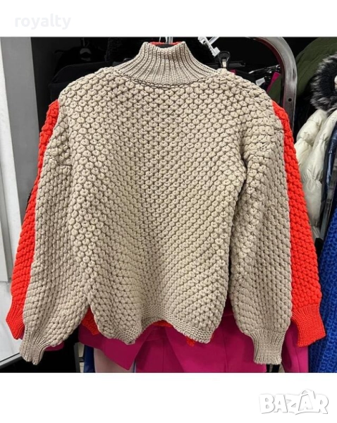 Дамски ефектен бежов пуловер, снимка 1