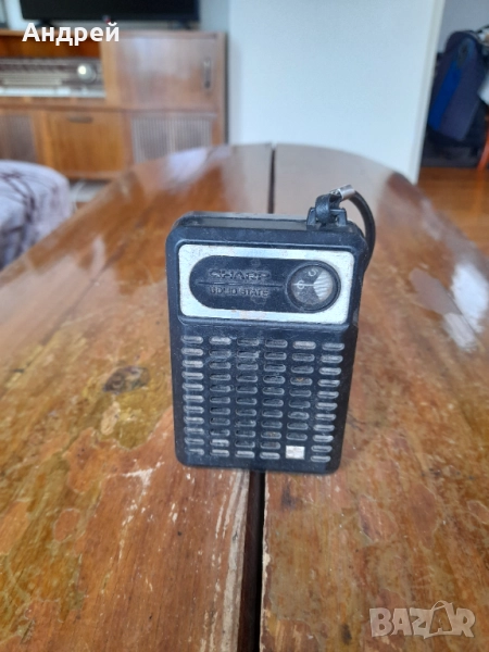 Старо радио,радиоприемник Sharp #9, снимка 1