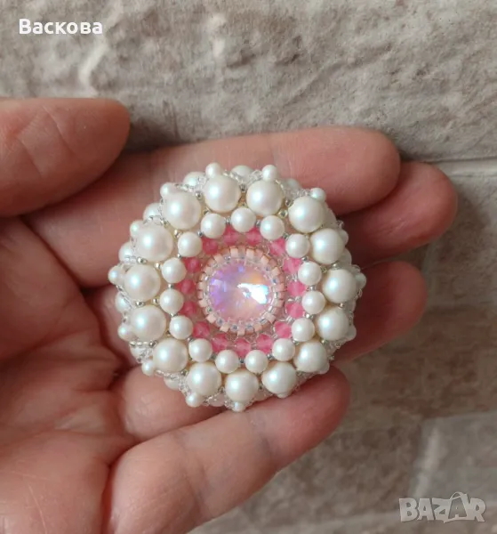 Ръчно изработена брошка Маршмелоу , снимка 1