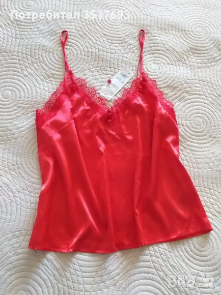 Сатенен потник с дантела M/L, снимка 1