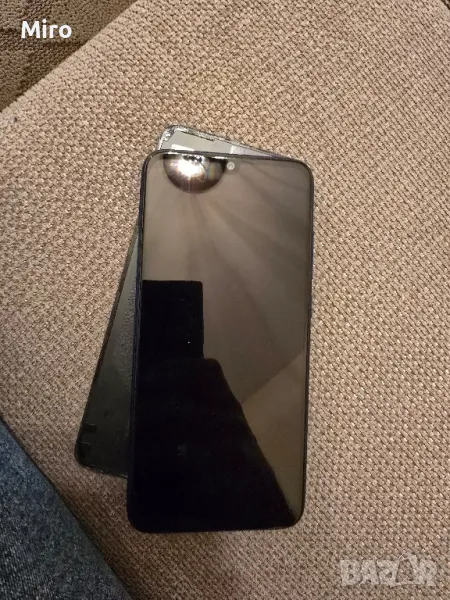 работещ само батерията се е надула, снимка 1