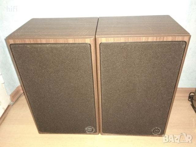 Трилентови тонколони Grundig Box 1500 Professional, снимка 2 - Тонколони - 46247725