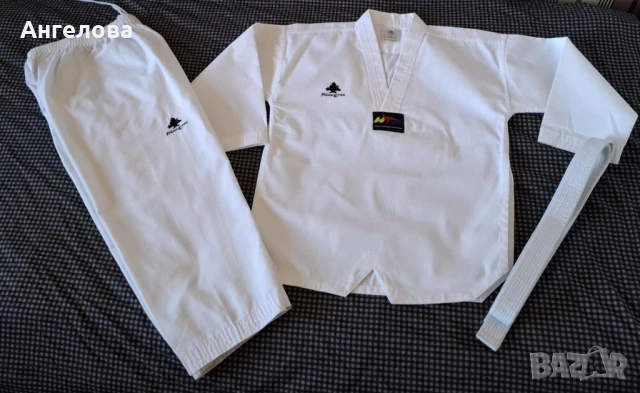 Нов Екип Таекуондо Pin Tree, размер 150