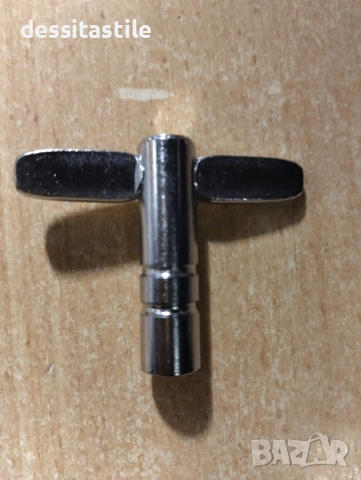 Ключ за барабани Тама и Гибралтар