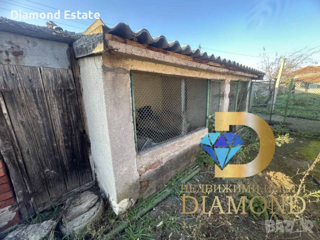 Двуетажна къща с гараж в село Черногорово, общ. Димитровград, снимка 9 - Къщи - 52825731
