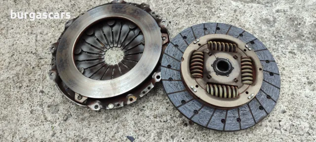 Съединител феродов диск претискател VW Touran 1.9TDI-105к.с.BKC - 160лв, снимка 3 - Части - 50311997