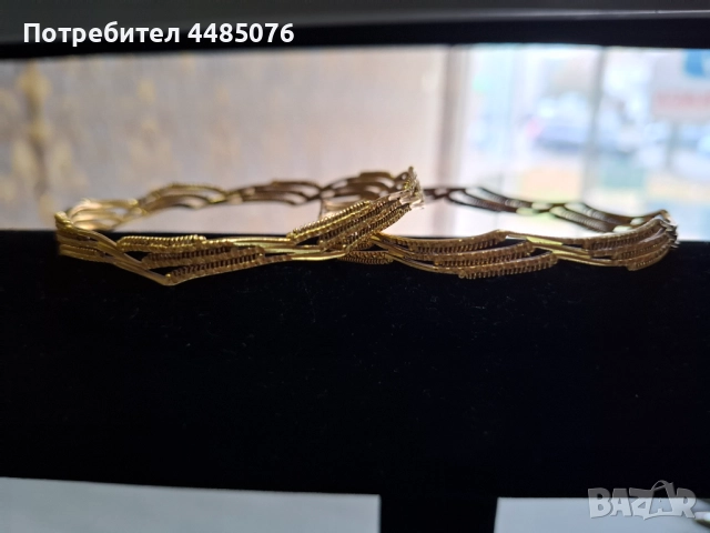 ДАМСКИ ЗЛАТНИ ГРИВНИ 22К. - 2 БРОЯ , снимка 3 - Гривни - 52127803