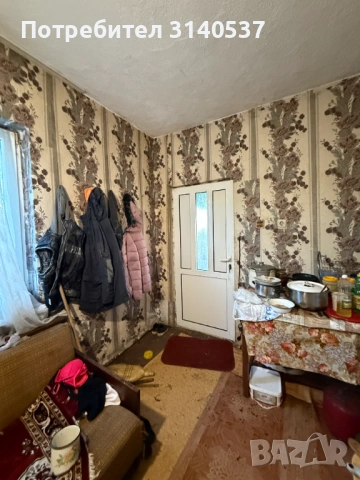 Частично ремонтирана къща само на 20км от Морският бряг в Дуранкулак, снимка 8 - Къщи - 53833142