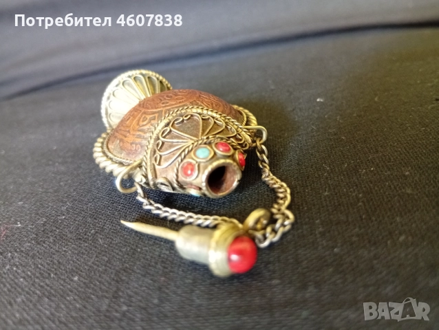 Шише за парфюм, снимка 7 - Антикварни и старинни предмети - 52622387