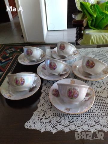 продавам комплект чаши за чай, снимка 1 - Сервизи - 46011085