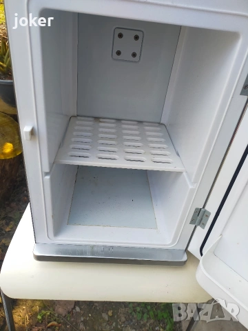 мини фризер , снимка 5 - Хладилни витрини и фризери - 54012500
