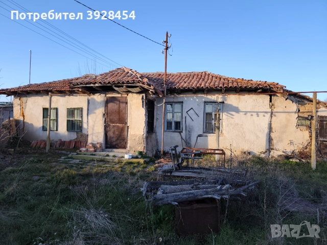 Продава имот с къща село Върбен 