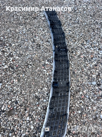 Решетка преден капак пръскалки за Мерцедес CLS.W219. 2118800005, снимка 10 - Аксесоари и консумативи - 48774092