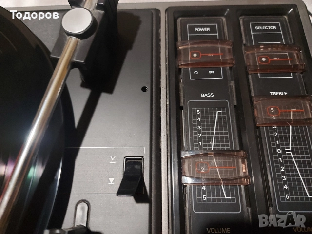 Philips 22AF462 стерео грамофон , снимка 5 - Грамофони - 52975978