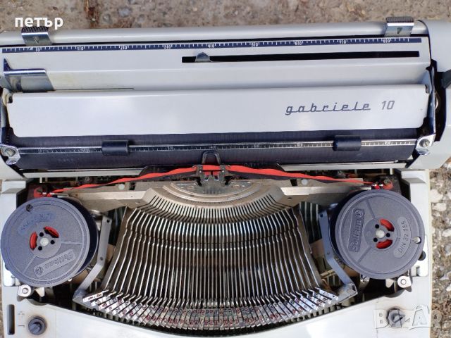 Две пишещи машини, снимка 9 - Антикварни и старинни предмети - 45685725