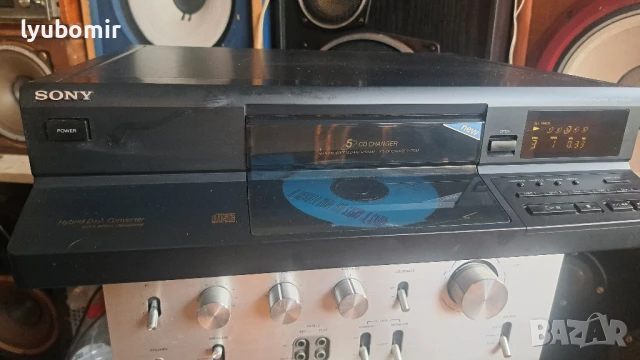 Sony SD чарджър