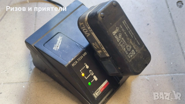 Зарядно Milwaukee , снимка 8 - Винтоверти - 54261274
