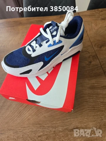 Nike Air Max Bolt - оригинални, снимка 3 - Дамски ежедневни обувки - 51036783