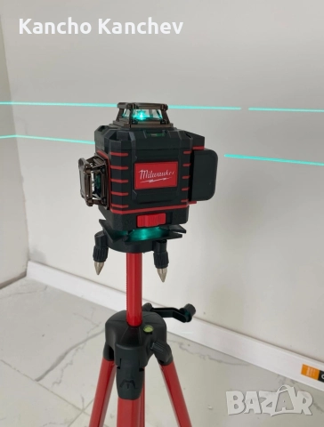 Самонивелиращ Акумулаторен Лазерен Нивелир Milwaukee Милуоки 4D, снимка 2 - Други инструменти - 52704200