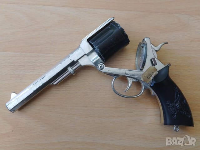 Пистолет с капси Edison Giocattoli Toy Cap Gun, снимка 3 - Антикварни и старинни предмети - 45172268