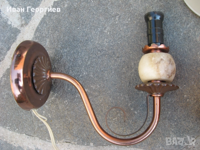 Аплик за стена, снимка 2 - Лампи за стена - 51849332