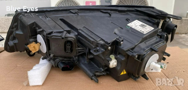 Оригинален фар HELLA за Фолкваген Туарег (VW Touareg) Facelift, снимка 7 - Части - 45698481