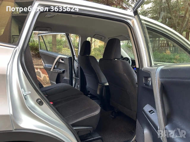 Toyota Rav4 2.0 D-4D, ПЪЛНА СЕРВ. ИСТОРИЯ !!!, снимка 7 - Автомобили и джипове - 53729428