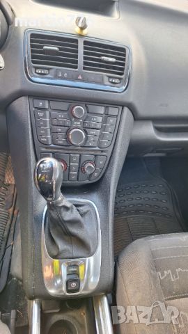 Opel Meriva 1.4i 100кс на части , снимка 9 - Автомобили и джипове - 45256215