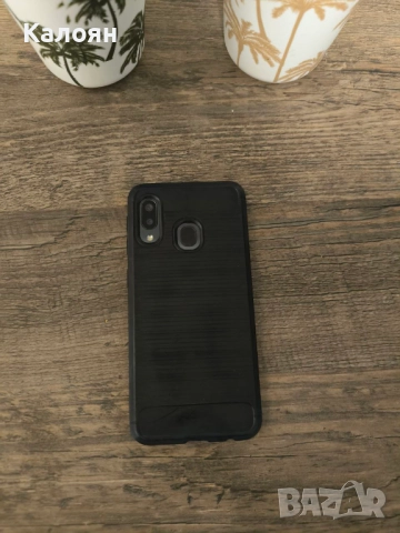 Samsung Galaxy A20e, снимка 3 - Samsung - 52428357