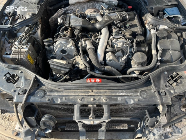 Челен удар Mercedes w211 , снимка 5 - Части - 53694911