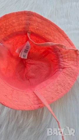 Бебешка шапка с връзки 0-3 месеца ръст 62см. , снимка 3 - Бебешки шапки - 50346016