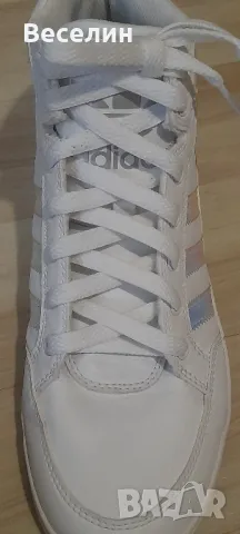 Маратонки Adidas Намаление , снимка 2 - Маратонки - 47199586