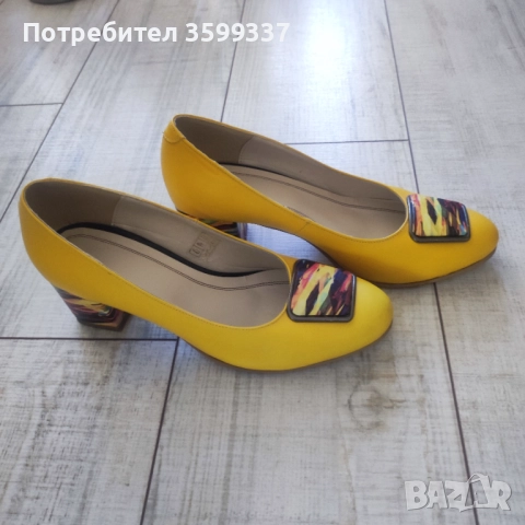 Луксозни обувки, снимка 2 - Дамски елегантни обувки - 52243809