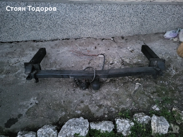 теглич за Audi A6, снимка 2 - Части - 53697171