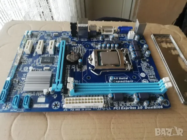 Дънна платка Gigabyte GA-H61MA-D2V Socket LGA1155, снимка 7 - Дънни платки - 47981448