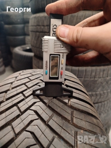 4бр. всесезонни гуми 215/65/17 Continental, снимка 2 - Гуми и джанти - 53217872