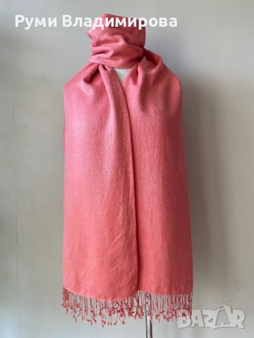 Коралово розов шал от 70% пашмина и 30% коприна, снимка 3 - Шалове - 53882591