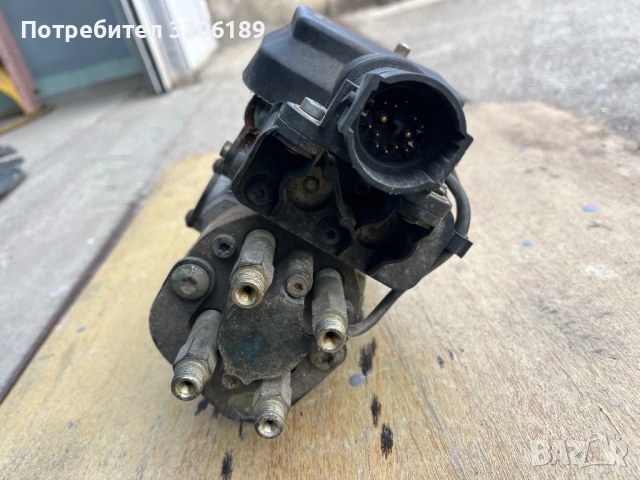 ГНП горивна помпа Lucas R8640A121A за Фиат Пунто, Добло 1.9 дизел Fiat Punto, Doblo 1.9 diesel, снимка 3 - Части - 54020078