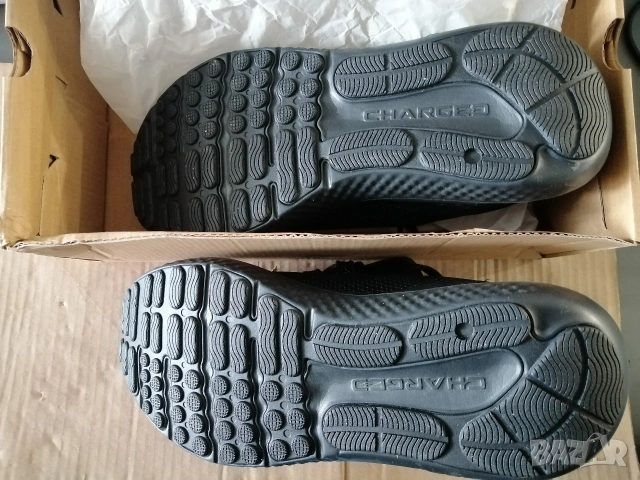 Мъжки маратонки UNDER ARMOUR CHARGED SURGE 4, снимка 5 - Маратонки - 53870153