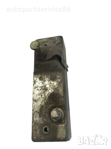 Дръжка за заключване задна врата за Mercedes Sprinter (1995-2005) 9017400135