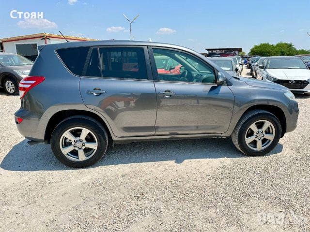 Toyota Rav4 CROSSOVER 2.2D4D, снимка 4 - Автомобили и джипове - 46645731