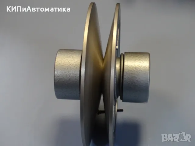 вариаторна шайба Berges F235SB variable tension pulley ф28mm, снимка 1 - Резервни части за машини - 46988522