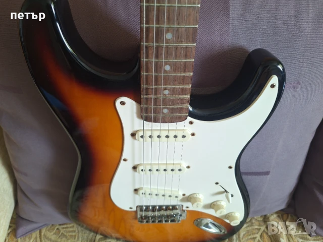 Електрическа китара Lester, снимка 11 - Китари - 50829931